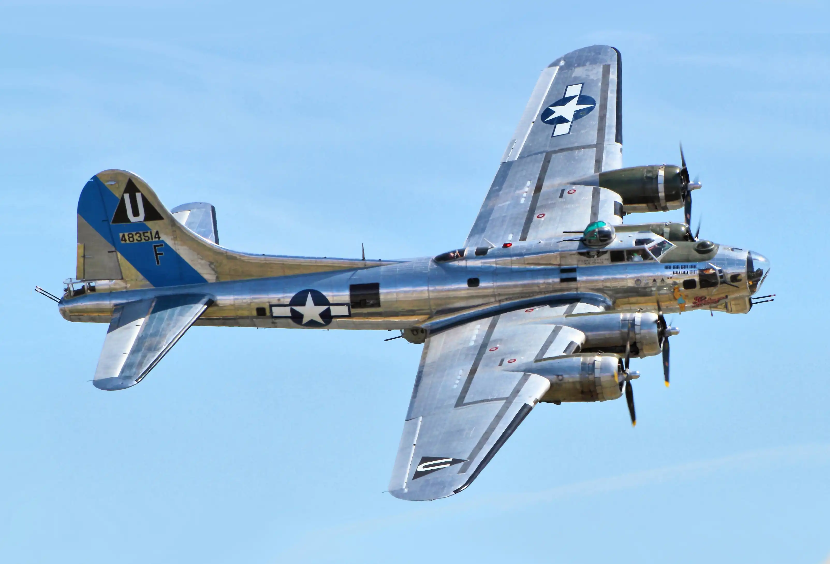 B17_-_Chino_Airshow_2014_%28framed%29.jpg