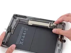 iPad Air Wi-Fi Logic Board Replacement