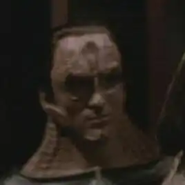 ...as a Cardassian glinn