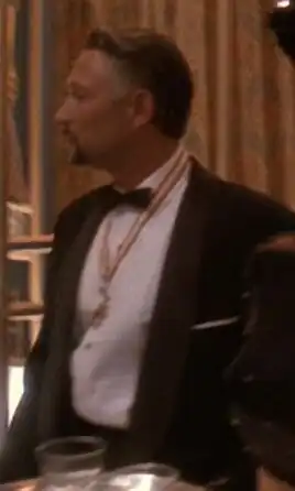 ...as Club Ingenue clientele