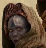 ...as the Alien daughter