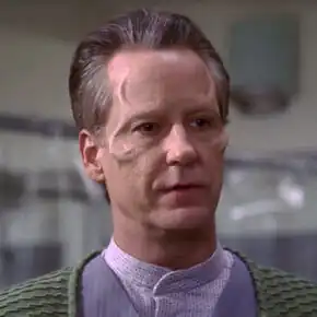 Esaak, a Valakian male