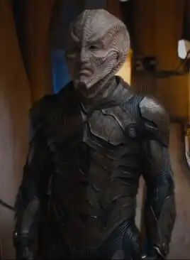 Anderson Le as Manas in 2263.