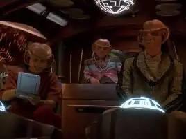 Quark's Treasure, bridge