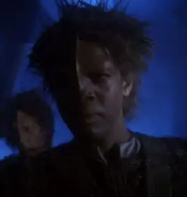 ... as a salvage alien