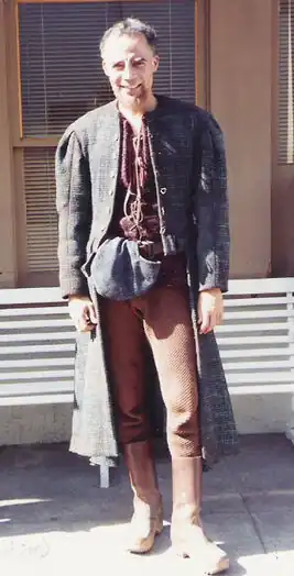 Carr behind the scenes of "Homeward"