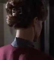 Valerie Archer's hair clip
