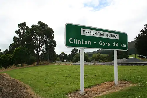 Clinton to Gore2.jpg