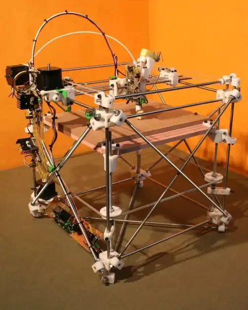 A RepRap Darwin in 2007 or earlier.