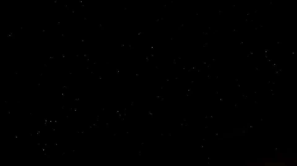 Photographic image with a horizontal image field angle of 100°.