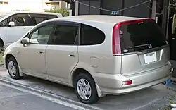 2000-2003 Honda Stream (Japan; pre-facelift)
