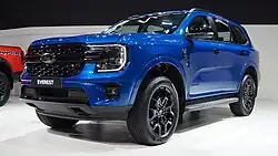 Ford Everest (U704)