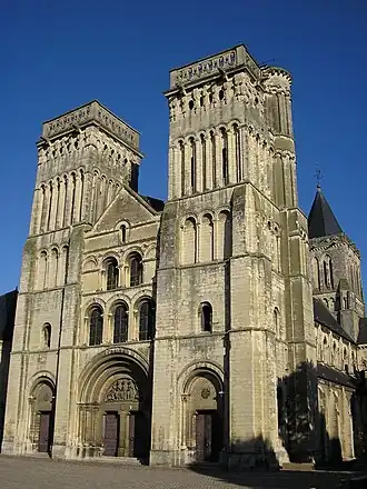 Abbaye aux Dames, Caen (1130)