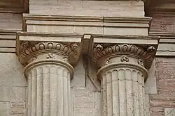 Doric capitals at the Hôtel d'Assézat.