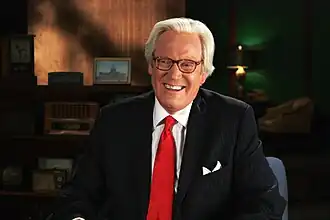 Headshot portrait of reporter Bob Dotson