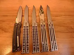Various balisongs