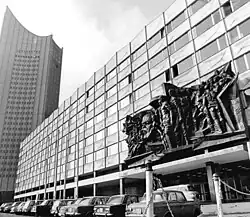Main building of the former Karl Marx University Leipzig and today's City-Hochhaus, then university high-rise