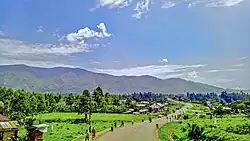 Bundibugyo road with the Rwenzori ranges.