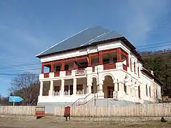 Community center in Stănești