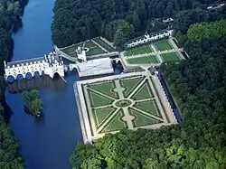 Aerial view of Château de Chenonceau and its gardens