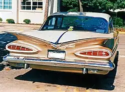 Tail fins