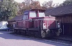 V 52 locomotive with a taller and wider cab