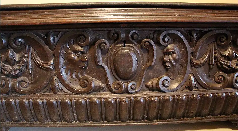 Renaissance cartouche on a cassone, 16th century, most probably walnut, Villa medicea di Cerreto Guidi, Cerreto Guidi, Italy