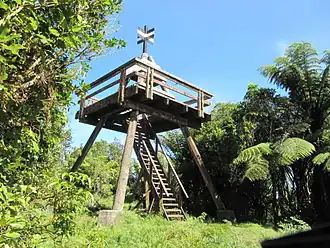 Kakepuku summit lookout tower – Pirongia, Maungatautari, Lake Ngaroto and Mount Tarawera are among the places visible from the top