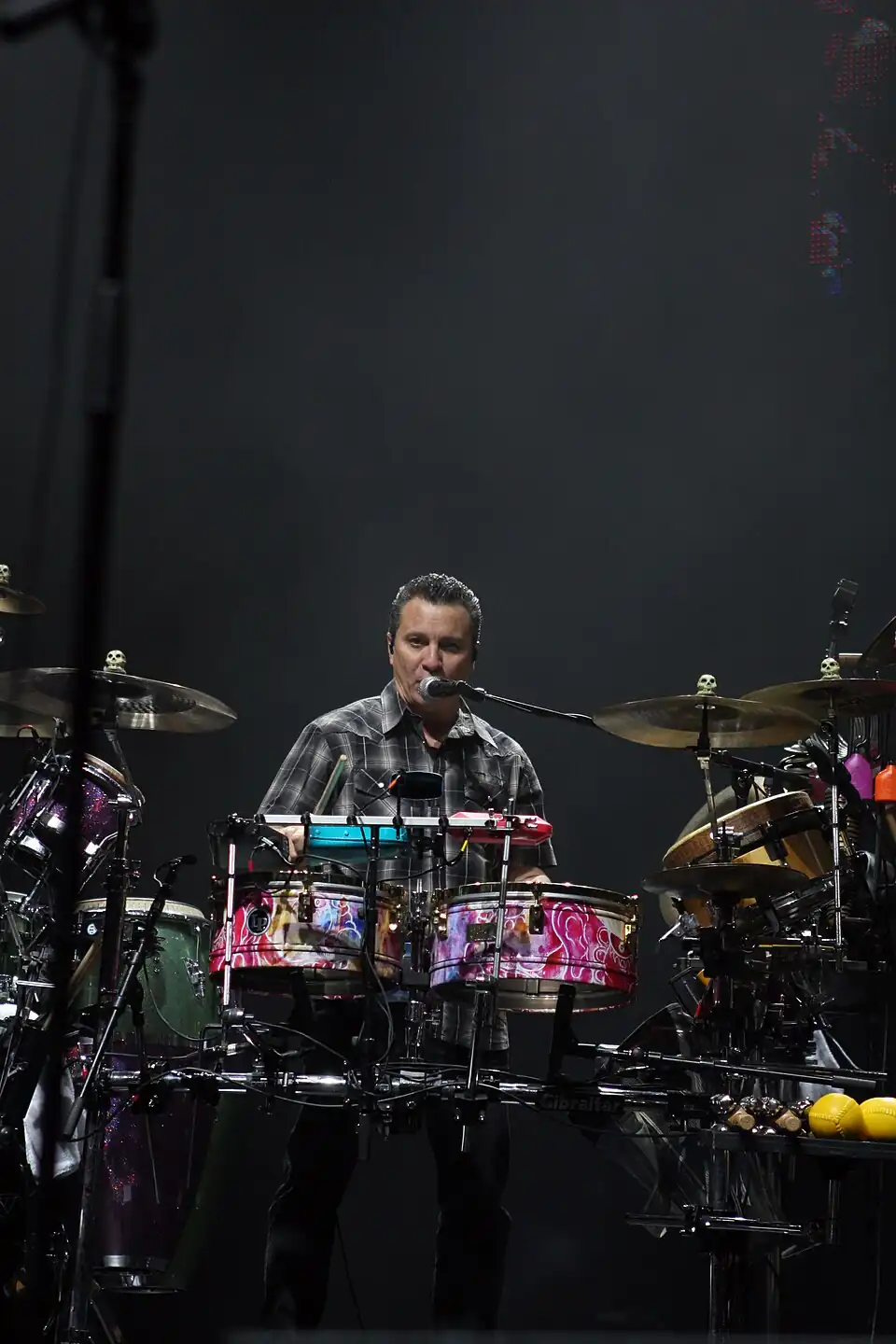 Karl Perazzo of Santana, at the Acer Arena, Sydney (5560384524).jpg