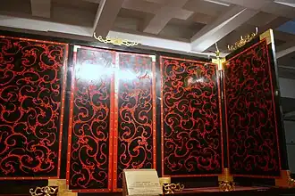 Lacquerware screen of Prince of Nanyue (reconstruction)