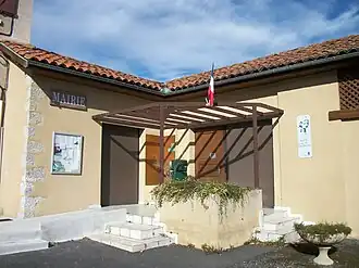 The town hall in Seilhan