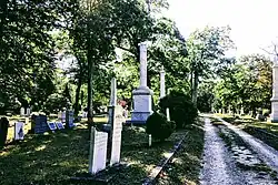 Oakland Cemetery- Whalers Broken Mast Monument
