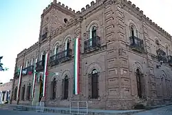 Municipal Palace, Álamos