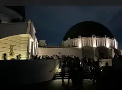 Right side view of the Griffith Observatory at night.