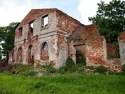 Manor ruins