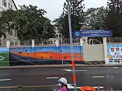 Saigon_seen_from_bus_53_in_evening_rain_18