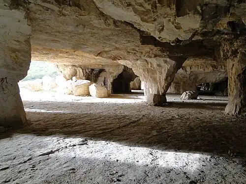 Sangtarashan cave