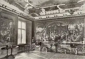 Antechambre in the royal apartment