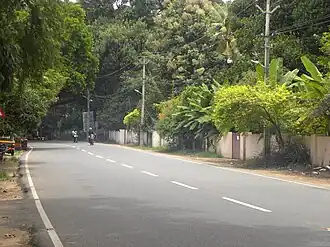 View of NH-183 near Thevally Palace, Jul 2017.jpg