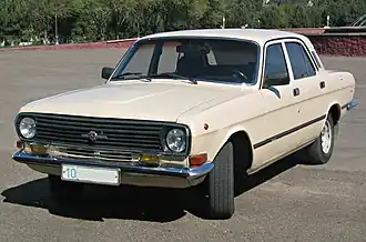 GAZ-24-10